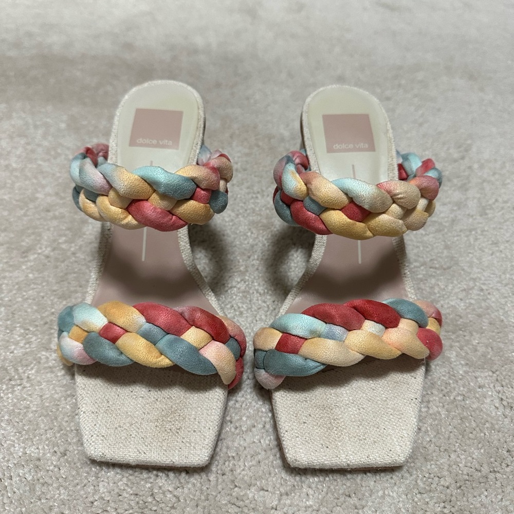 Like New Dolce Vita Sandels